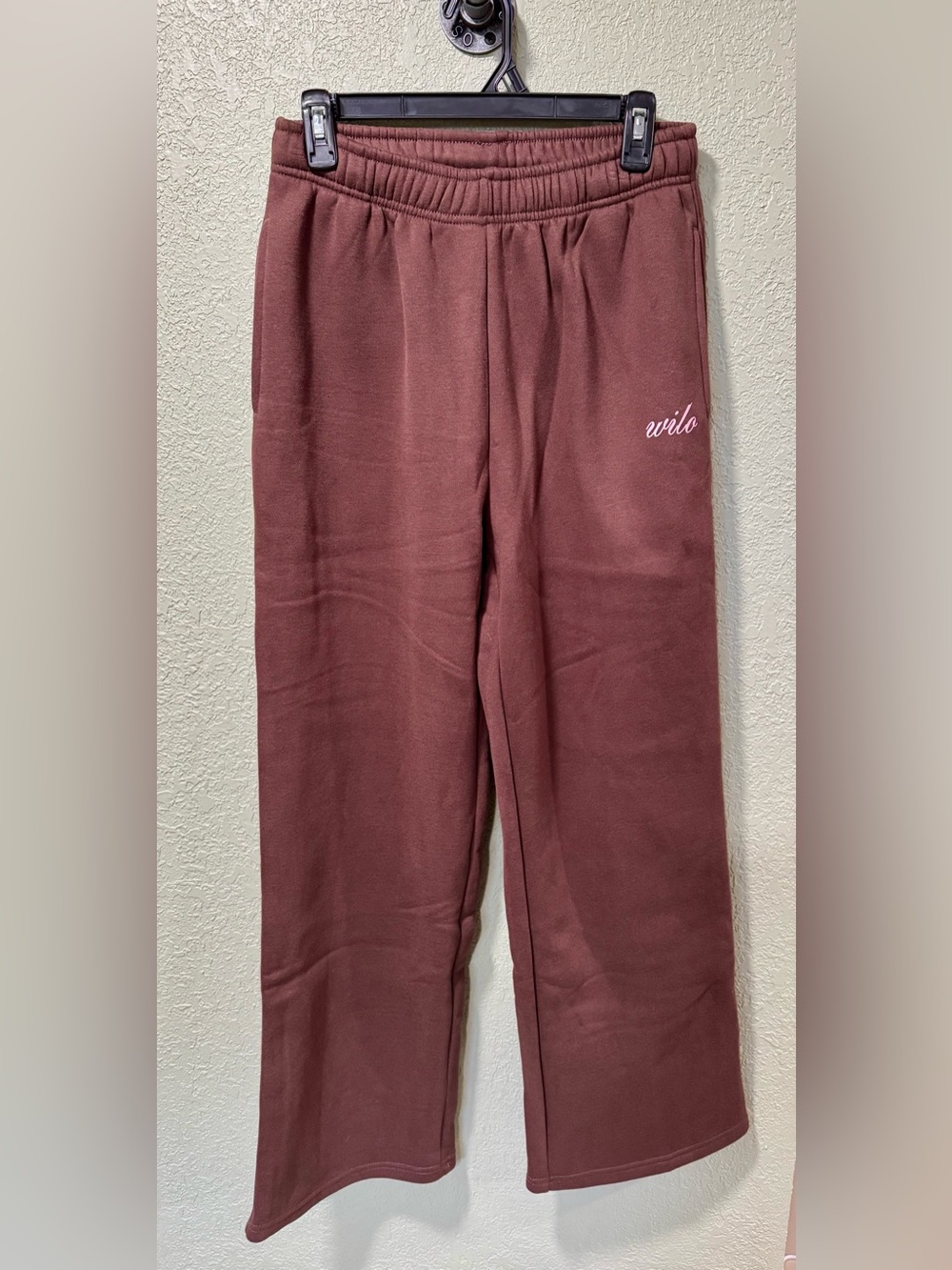 Wilo Women's Boot-Cut Sweatpants in Brown with Pink Small NWT